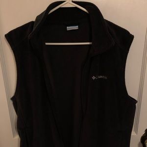 New Fleece Columbia Zip Up vest